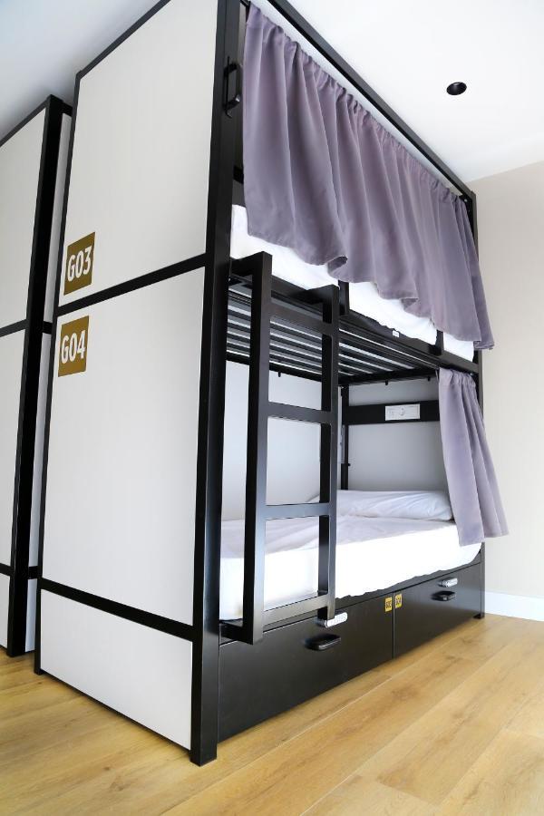 Uri Hostel Bilbao Rooms Bbi00060 Self Check In Bagian luar foto
